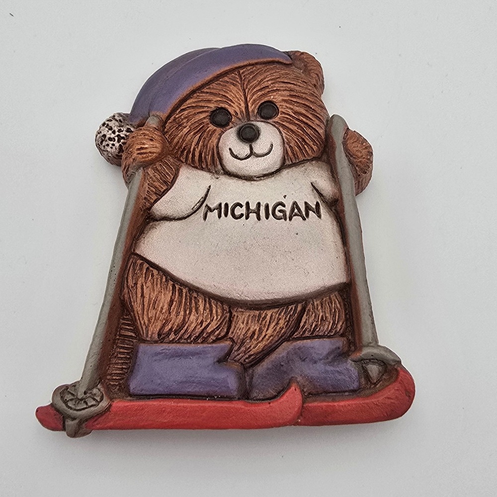 Michigan Souvenir Refrigerator Magnet Skiing Bear Winter Sports Resin 3D